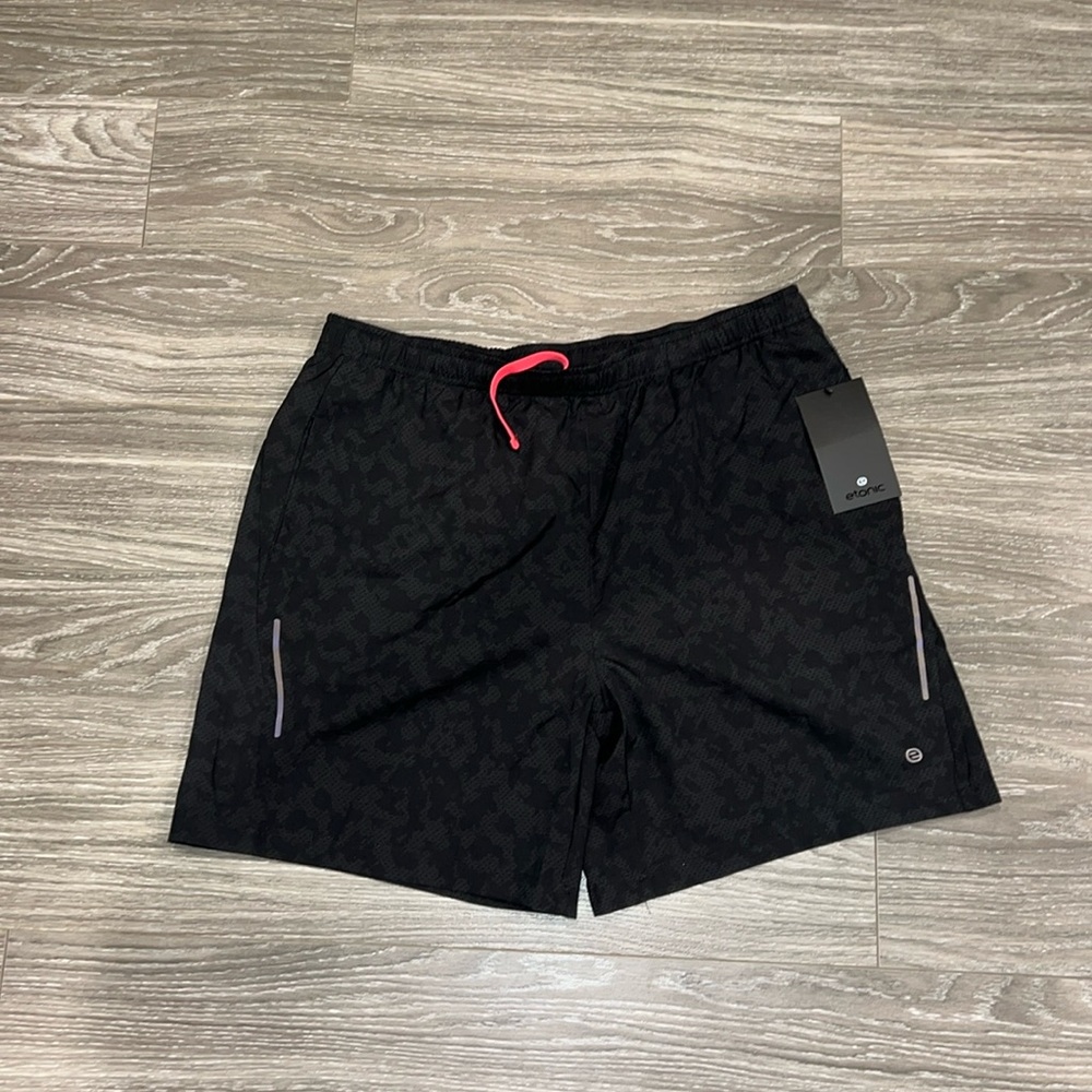 Etoic running shorts. Size L. NWT